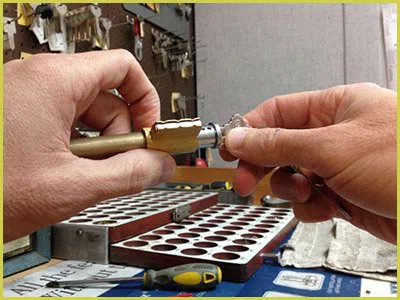 All County Locksmith Store Chicago, IL 312-288-7581 - 9-rekey